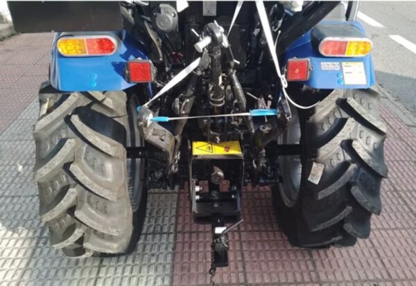0baf9524-debd-4607-9144-4d175f9ddb6d FARMTRAC FT 26. 3C. 4x4. con PALA. Matriculación y Portes GRATIS