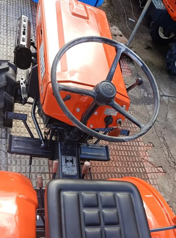 KUBOTA B 5000. 4x4. Con rotavator. Portes GRATIS.