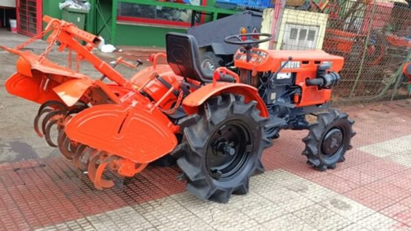 KUBOTA B 7001, 3 CL. 4x4. Con Rotavator.Portes GRATIS.