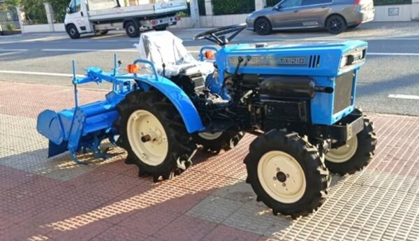 ISEKI TX1210 4x4 Con Rotavator Portes GRATIS.