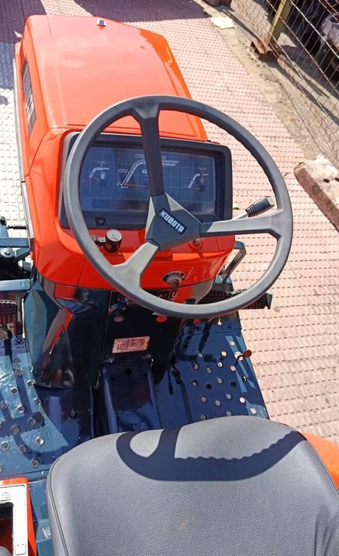 KUBOTA_B15___avif Kubota B 15. 3C. 4x4. Con Rotavator. Portes GRATIS.