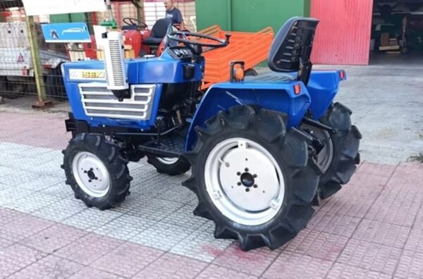 ISEKI TU 1500. 3C. 4x4. Con Rotavator. Portes GRATIS.