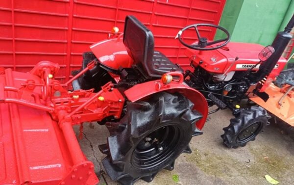 WhatsApp_Image_2026-01-29_at_12.30.23 Yanmar YM 1300 4x4, con ROTAVATOR. Portes GRATIS.