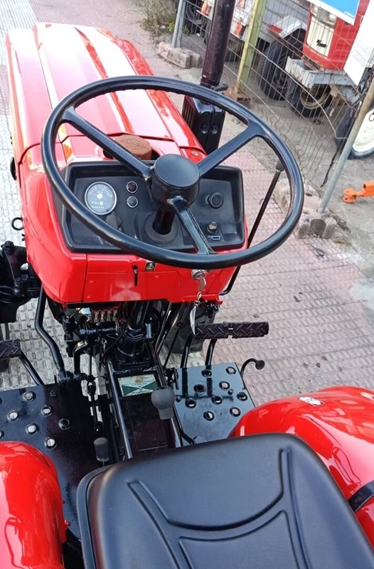 YANMAR_YM..1401 YANMAR YM1401. 4x4. Con Rotavator. Portes GRATIS.