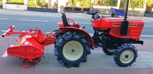 Yanmar_Ym_1401 YANMAR YM1401. 4x4. Con Rotavator. Portes GRATIS.